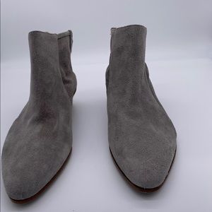 Suede Aquatalia Bootsies